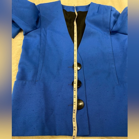 VINTAGE Royal Blue Structured Blazer with Large Black Buttons| Modern Size XS/S - Picture 7 of 7
